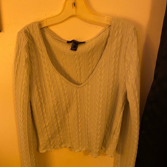 Sweater crop top - Picture 3 of 3